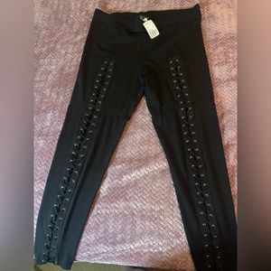 NWT FOREVER 21 plus lace up leggings